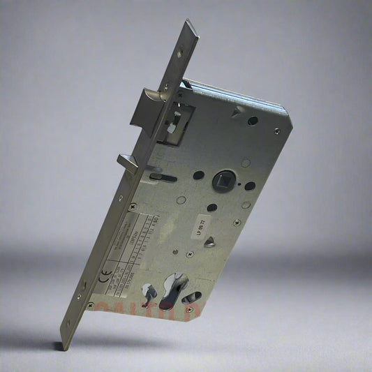 Salto LE8P02 nightlatch, square forend, 60mm backset